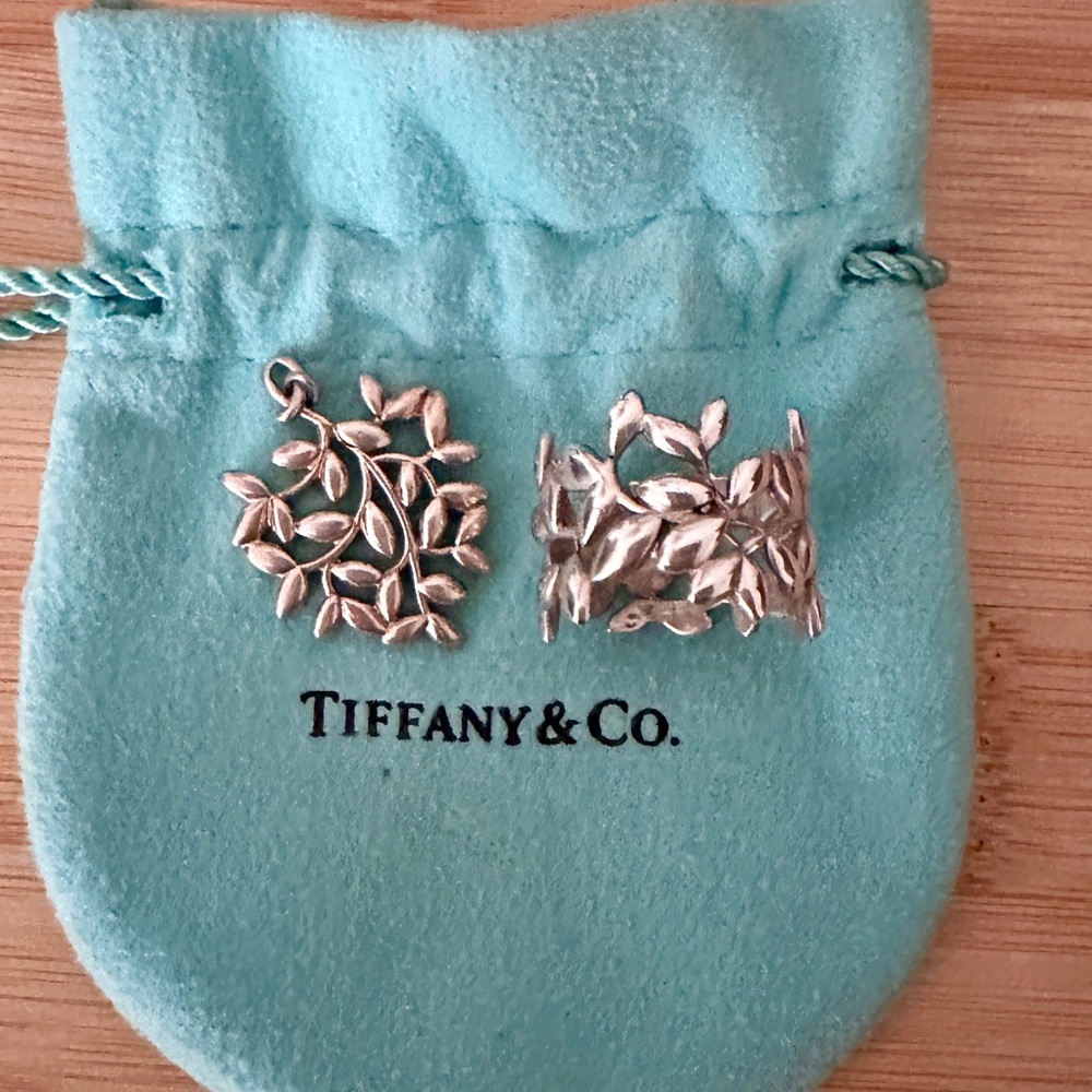 Tiffany & Co. Paloma Picasso Olive Tree Wide Ring and Pendant